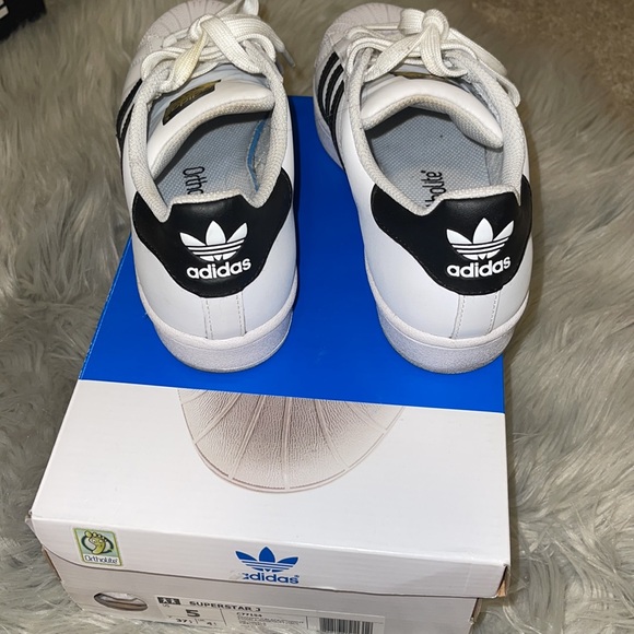 Adidas Superstar - Picture 5 of 5